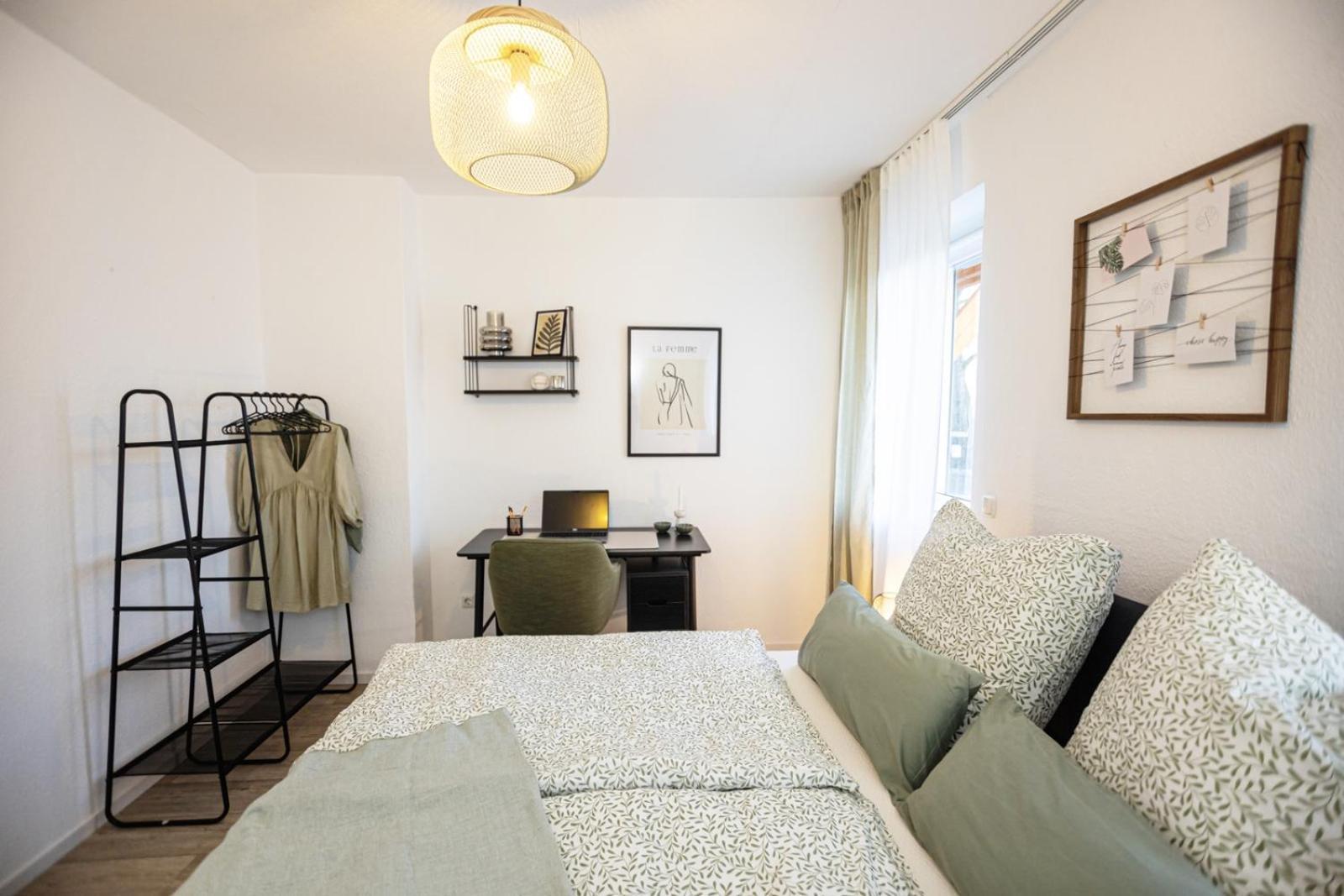 Blossfeld-Apartments Geraeumige Stadtoase Mitten Im Zentrum Mit 3 Schlafzimmern, Gratis Parkplatz, W-Lan, Netflix Йена Екстериор снимка