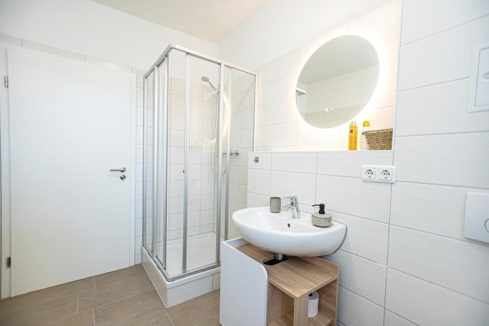 Blossfeld-Apartments Geraeumige Stadtoase Mitten Im Zentrum Mit 3 Schlafzimmern, Gratis Parkplatz, W-Lan, Netflix Йена Екстериор снимка